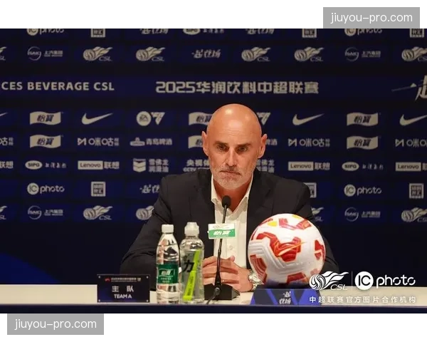 赛前发布会:上海海港主帅直言泰山主场难踢,但球队已做好准备