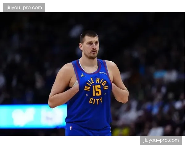 约基奇塞尔维亚媒体访谈:坦言对三连MVP时期感到疲惫 约基奇塞尔维亚媒体访谈:坦言对三连MVP时期感到疲惫