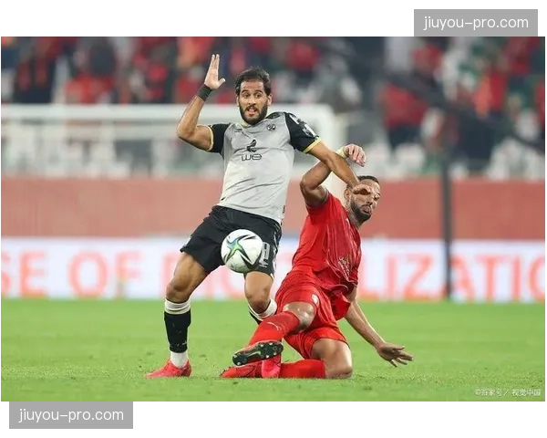 塞维利亚vs马竞：保级队主场迎战欧冠区球队的攻防对决